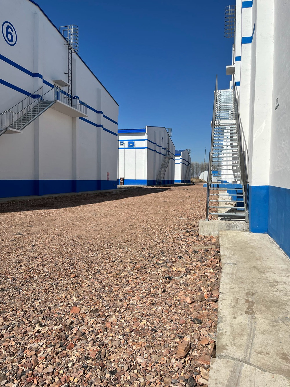 平房仓施工案例